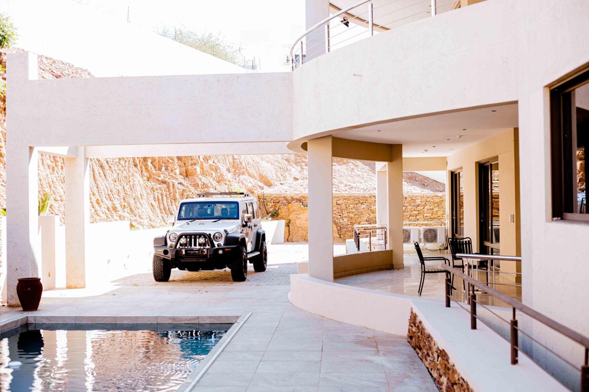 Ausblick Guest House - State House Windhoek Exterior photo